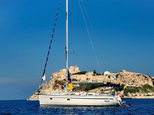 Team building barca vela in Maremma