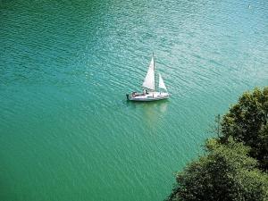 Noleggio barca con skipper Lago di Iseo