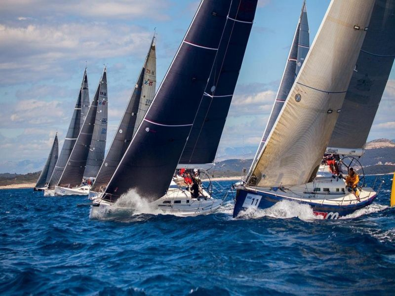 Team building barca vela Verona