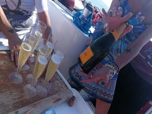 Feste in barca a vela a Napoli